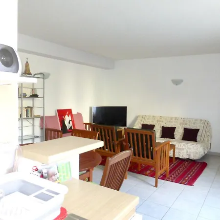 شقة De 2 Chambres A A 50 M De La Plage Avec Piscine Partagee Et Terrasse Amenagee