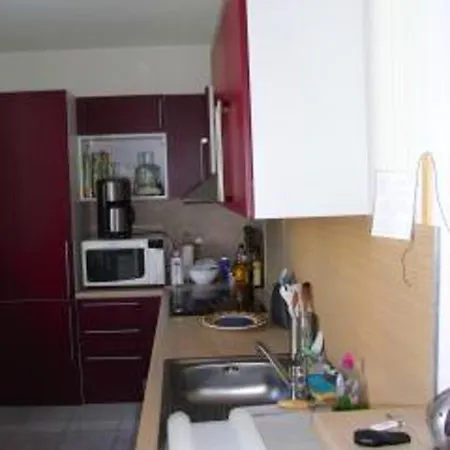 De 2 Chambres A A 50 M De La Plage Avec Piscine Partagee Et Terrasse Amenagee * آجد